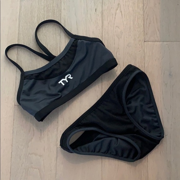 TYR training bikini size small - Picture 3 of 3